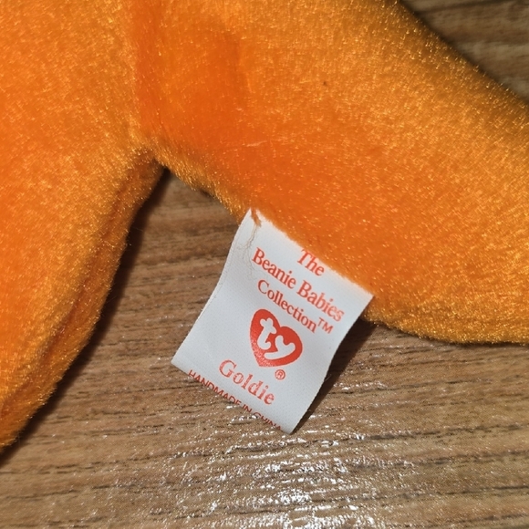 BOGO Ty Plush Orange Fish Toy - Picture 5 of 5